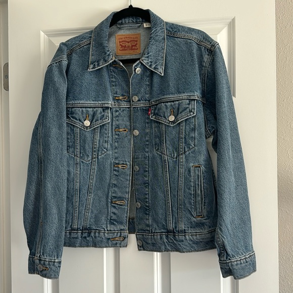 OG Unleash Her Power Within Levi jacket! - Picture 1 of 2